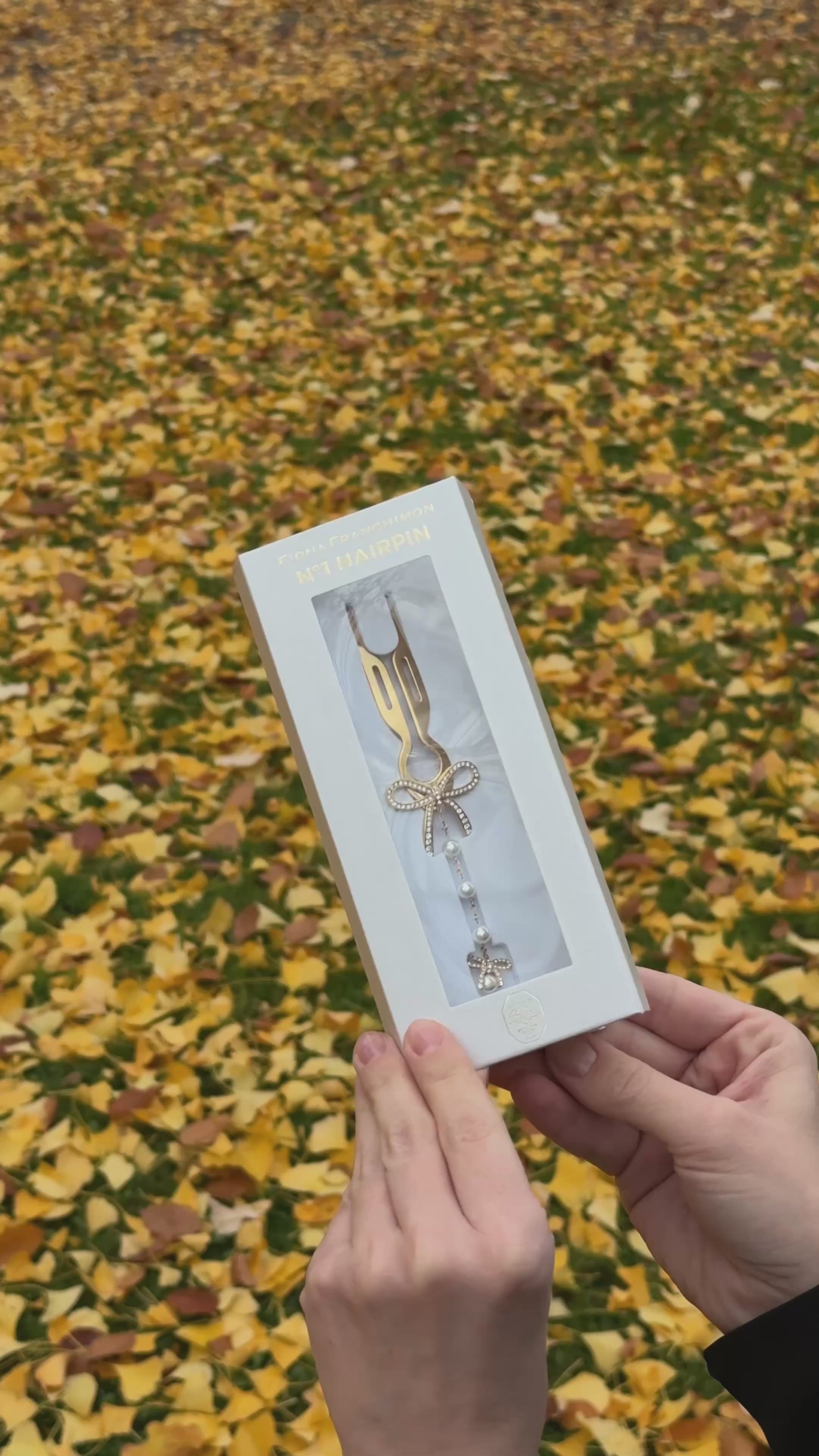 Nº1 Hairpin Pendant | Ribbon with Swarovski® Crystals & Pearl